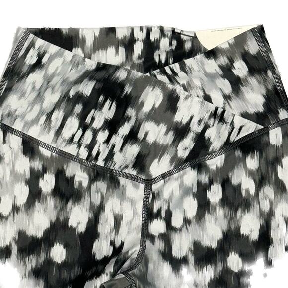 OFFLINE AERIE Real Me High Rise Crossover 7/8 Leggings Silver Shadow NWT Small - Picture 3 of 8